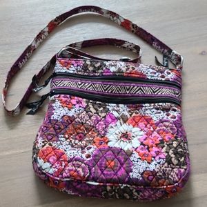 Vera Bradley triple zip cross bag